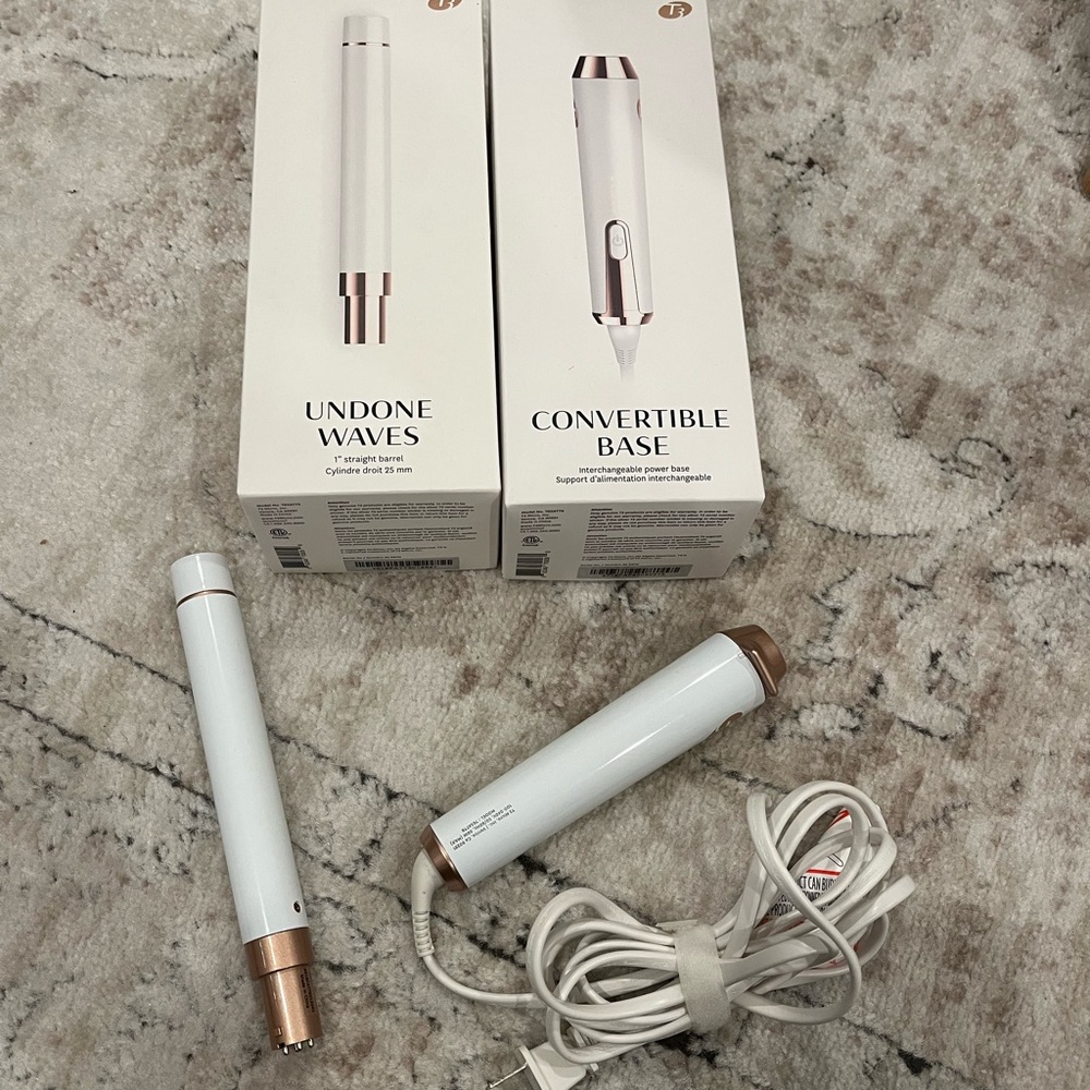 T3 Curling Wand and Base